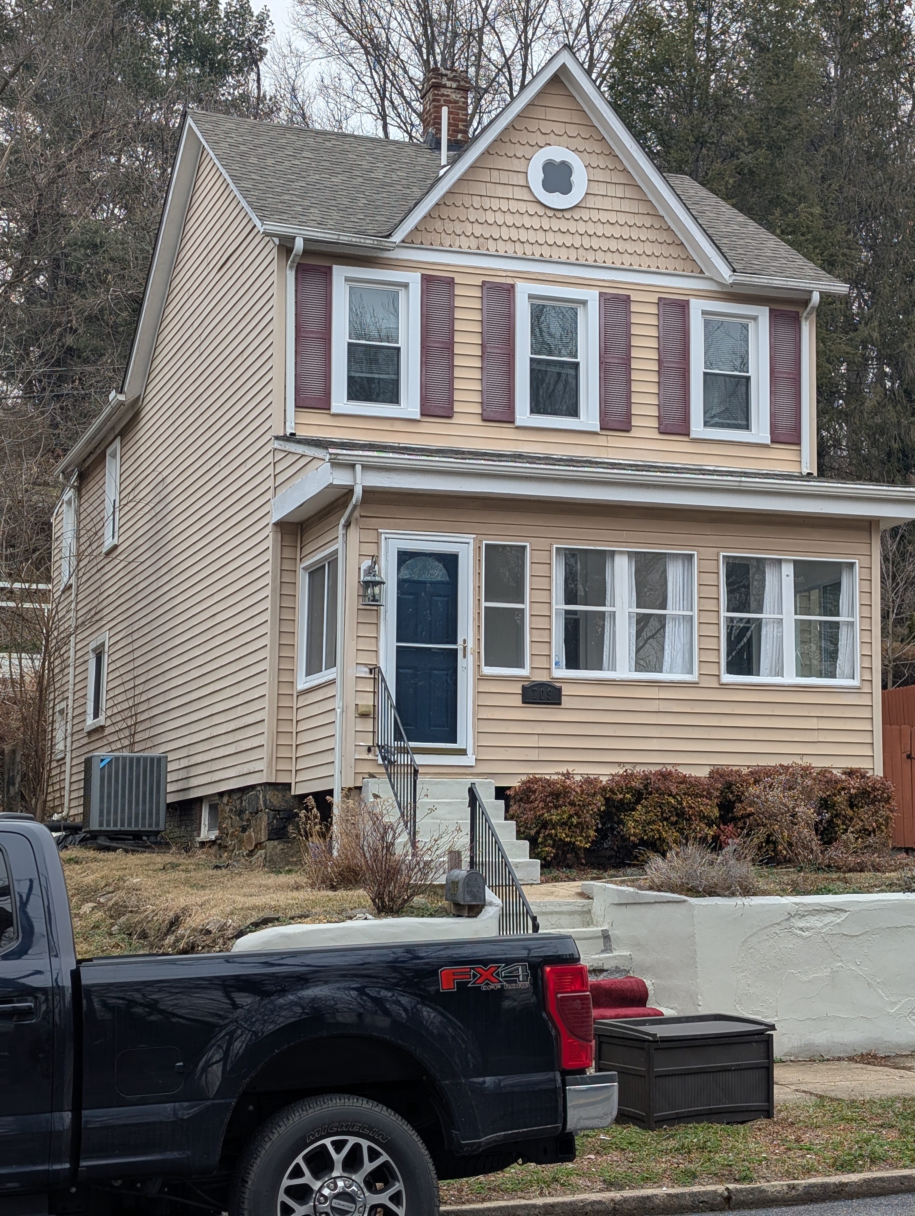 Photo of 709 E Potomac, Brunswick, MD