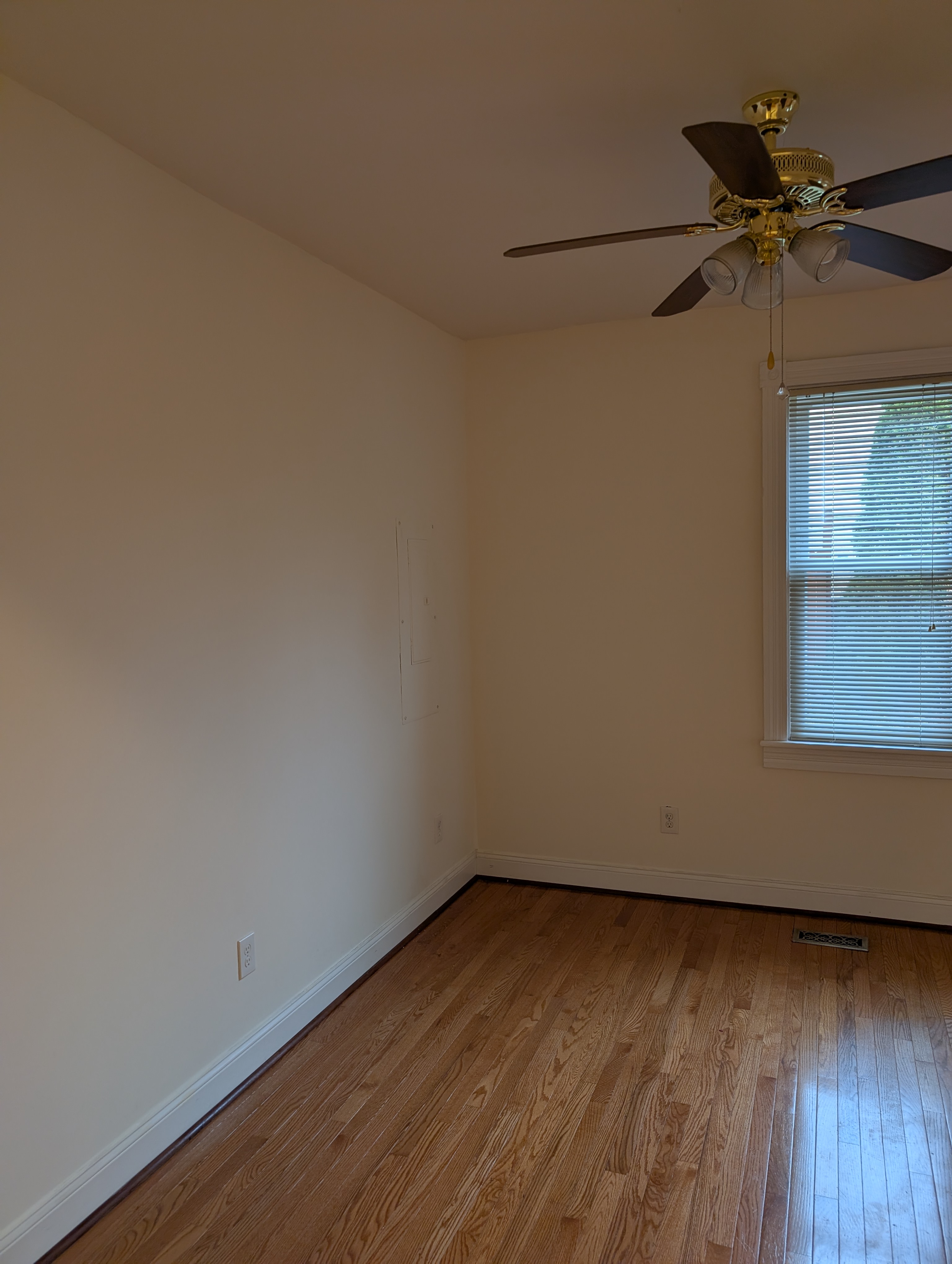 Photo of 709 E Potomac, Brunswick, MD